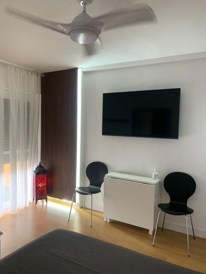 Sweet Home Benalmadena, Estudio Con Vistas Al Mar Y Excelente Conexion Wifi, Para No Fumadores, Con Piscinas, Sea Views, With Swimming Pools, Completely Renovated, Ideal For Older People, Bright With Morning Sun, No Smoking Exteriör bild