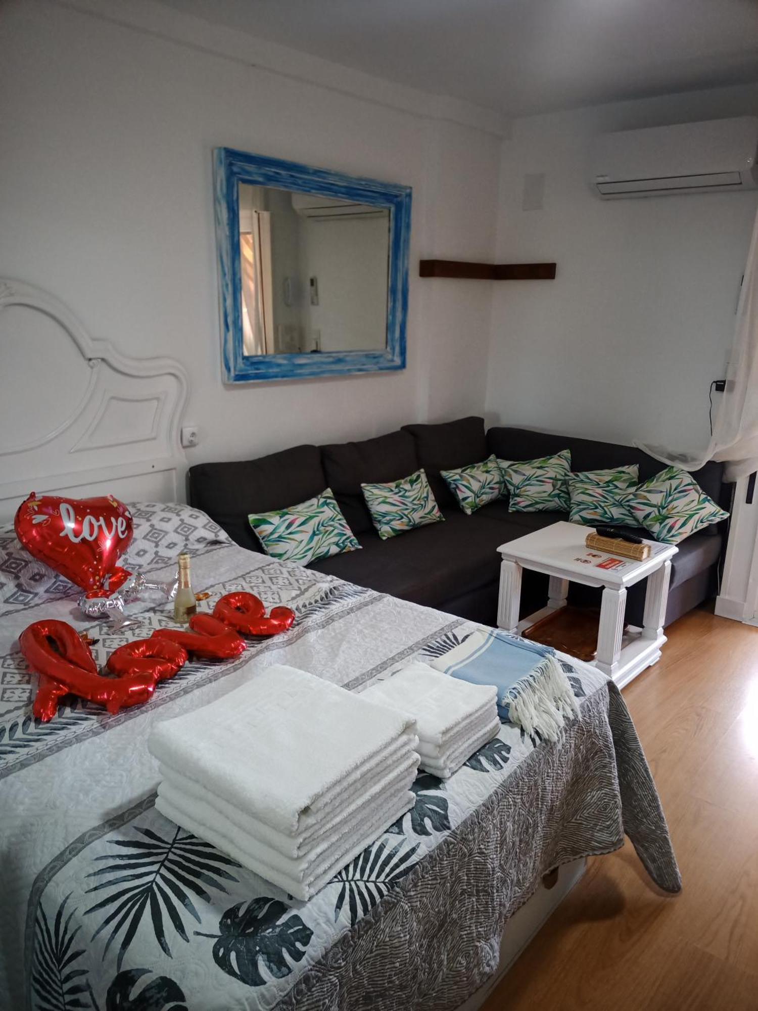 Sweet Home Benalmadena, Estudio Con Vistas Al Mar Y Excelente Conexion Wifi, Para No Fumadores, Con Piscinas, Sea Views, With Swimming Pools, Completely Renovated, Ideal For Older People, Bright With Morning Sun, No Smoking Exteriör bild